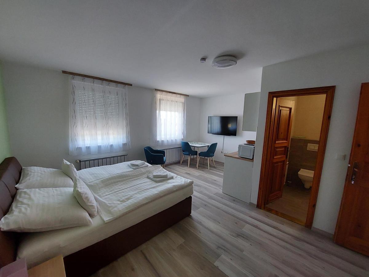 Villa Laar Hévíz Esterno foto
