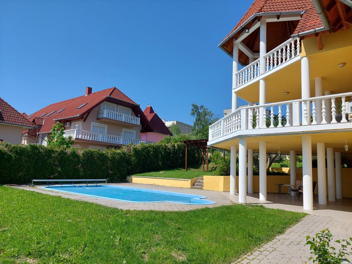 Villa Laar Hévíz Esterno foto